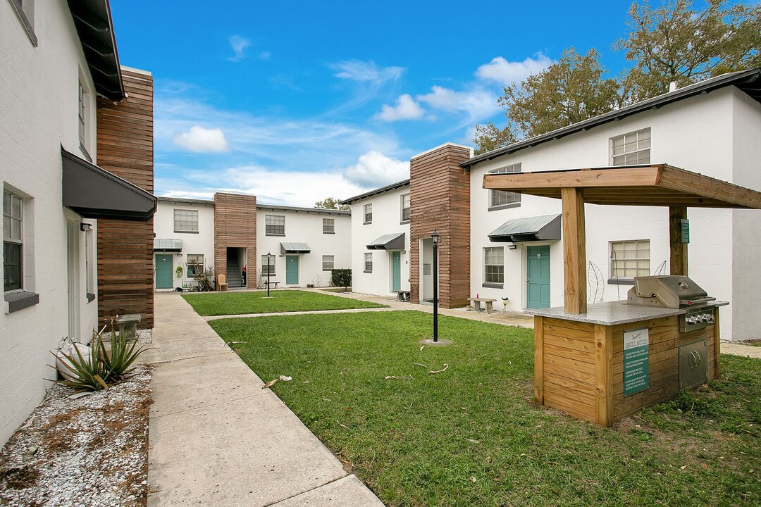 The Rosewood in Leesburg, FL - Building Photo