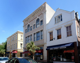 360 King St in Charleston, SC - Building Photo - Building Photo