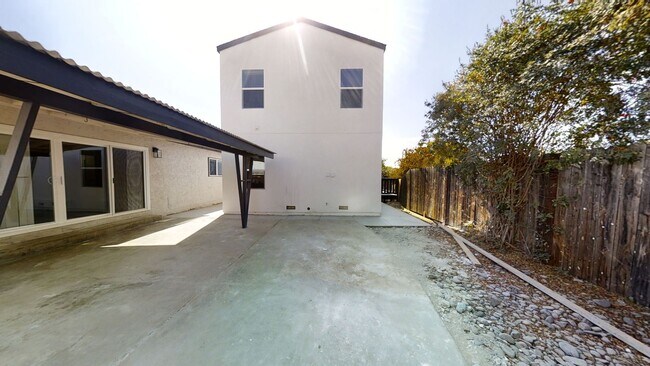 5088 Faber Way in San Diego, CA - Building Photo - Building Photo