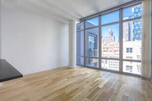 310 W 52nd St, Unit 6H in New York, NY - Building Photo