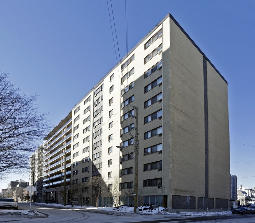 The Carson in Ottawa, ON - Building Photo