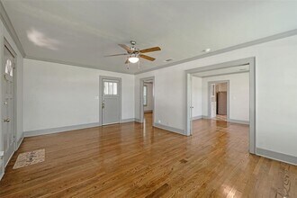 1219 Alliance St in Waller, TX - Building Photo - Building Photo