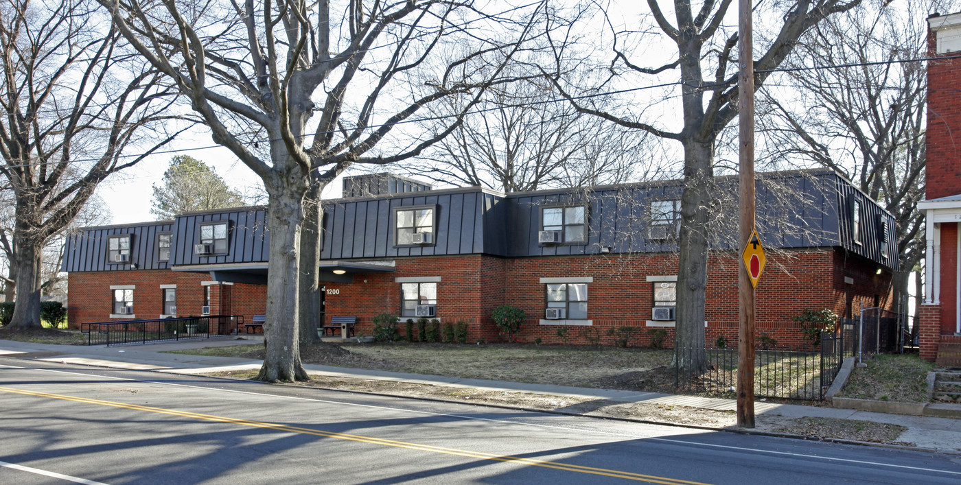 1200 Decatur St in Richmond, VA - Building Photo