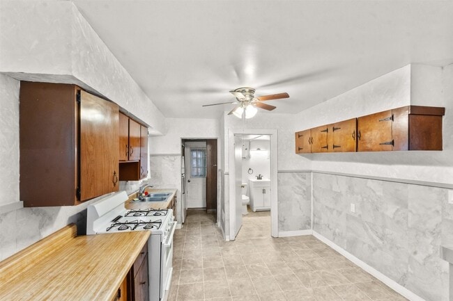 60 Mary St in Binghamton, NY - Building Photo - Building Photo