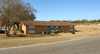 Parkview Manor Apartments in Quincy, FL - Foto de edificio - Building Photo