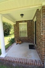 1820 Moorhill Estate Dr in Sumter, SC - Foto de edificio - Building Photo