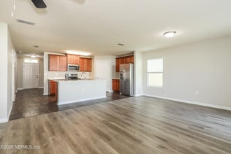 4303 Packer Meadow Way in Middleburg, FL - Building Photo - Building Photo