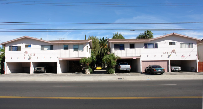 14707 Magnolia Blvd in Van Nuys, CA - Building Photo - Building Photo