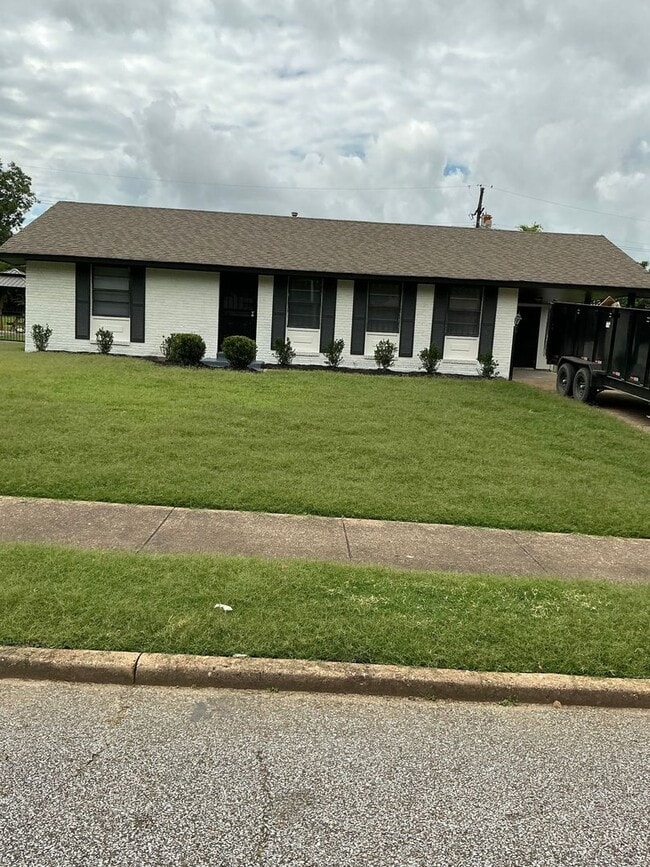 property at 852 Parkrose Rd