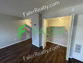 5265-5303 Belle Isle Dr in Dayton, OH - Building Photo - Building Photo