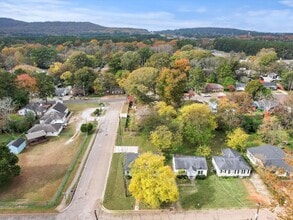 3820 Troy Swasey Blvd SW in Huntsville, AL - Building Photo - Building Photo