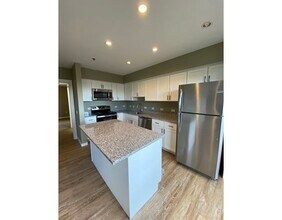 482 Commonwealth Ave, Unit 6A in Boston, MA - Building Photo - Building Photo