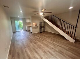 901 E 40th St in Austin, TX - Building Photo