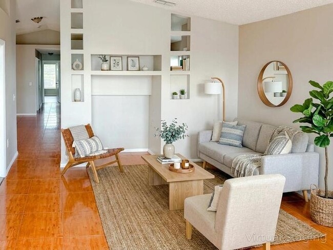 3049 Jon Jon Ct in Orlando, FL - Foto de edificio - Building Photo