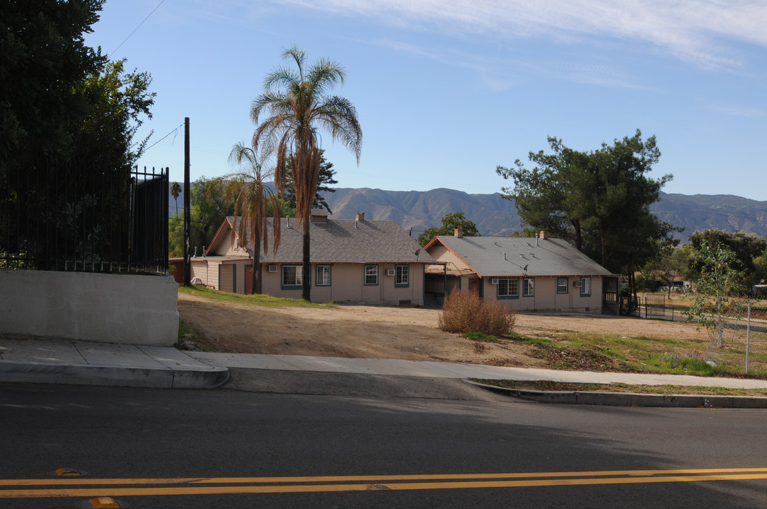 202 Franklin St in Lake Elsinore, CA - Building Photo