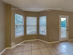 1724 Chandelier Cir W in Jacksonville, FL - Building Photo - Building Photo