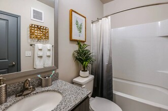 3600 E Fletcher Ave in Tampa, FL - Building Photo - Building Photo