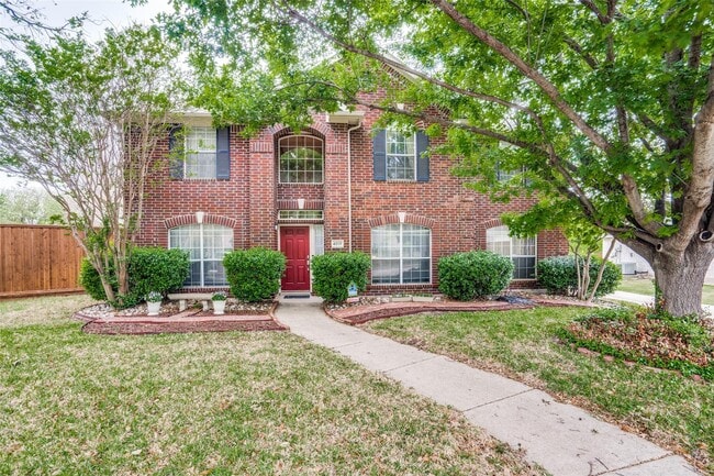 property at 4817 Carolwood Dr
