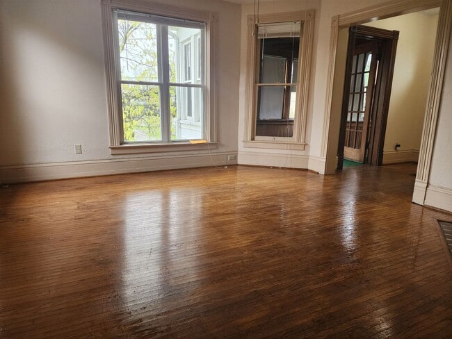 property at 346 W 4th St