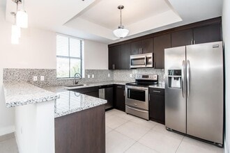 Legacy at Riviera in Coral Gables, FL - Foto de edificio - Building Photo