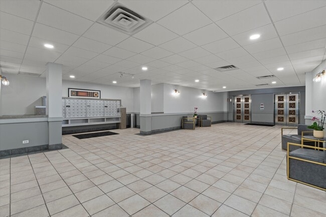 811 S Lytle St in Chicago, IL - Building Photo - Building Photo