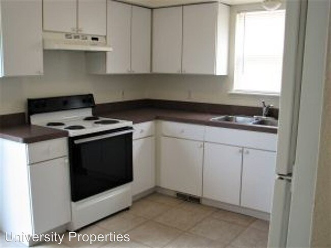 3711 Willow Run Dr in Toledo, OH - Building Photo - Building Photo