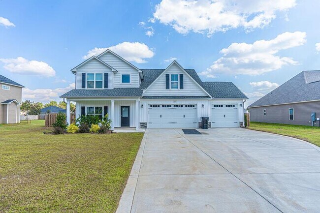 151 Titleist Ct in Raeford, NC - Building Photo - Building Photo