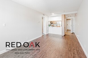 18700 Florida St in Huntington Beach, CA - Building Photo