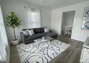 305 Chestnut St in Fort Valley, GA - Building Photo - Building Photo