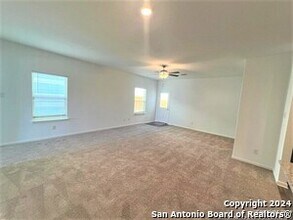 3983 Trail de Paris in New Braunfels, TX - Building Photo - Building Photo