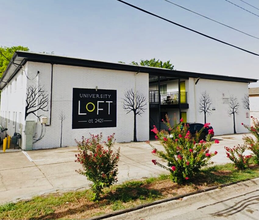 University LOFT Apartments in Denton, TX - Building Photo