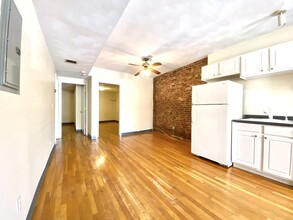 838 Huntington Ave, Unit 1 in Boston, MA - Building Photo - Building Photo