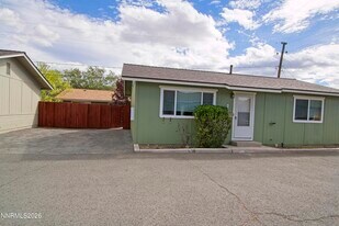 1600 E Long St in Carson City, NV - Building Photo