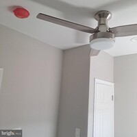 566 Sentner St photo'