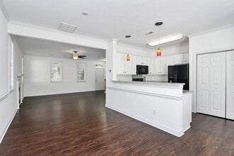 35 McCurdy St NW in Concord, NC - Building Photo - Building Photo