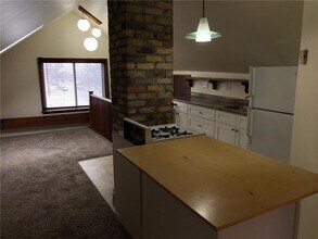 900 30th Ave S in Minneapolis, MN - Building Photo - Building Photo