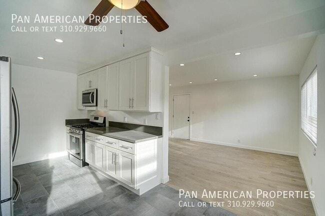 50 E Plymouth St in Long Beach, CA - Building Photo - Building Photo