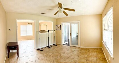 509 Cambridge Dr in Richardson, TX - Building Photo - Building Photo
