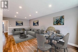 306 Rosedale Dr in Whitby, ON - Building Photo - Building Photo