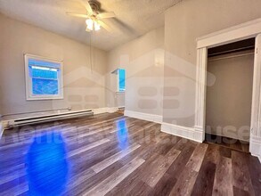 3419 1st St in Des Moines, IA - Building Photo - Building Photo