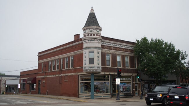 432 N Milwaukee Ave, Unit C