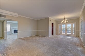 8700 Captains Pl in Las Vegas, NV - Building Photo - Building Photo
