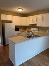 305 Meadow Dr in Elizabeth, CO - Building Photo - Building Photo