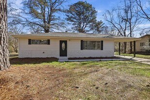 126 Joanie St in Pearl, MS - Building Photo
