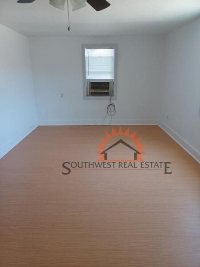 2000 Ross St in Clovis, NM - Building Photo - Building Photo