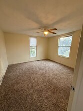 2160 N Campbell Ave in Springfield, MO - Building Photo - Building Photo