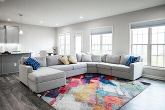 110 Belden Trl in Louisville, KY - Building Photo - Building Photo