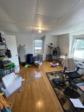 14 Summit Ave, Unit 5 in Somerville, MA - Building Photo - Building Photo