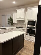 18522 Wolf Mountain Ln in Cypress, TX - Foto de edificio - Building Photo