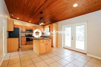 15860 Willoughby Ln in Ft. Myers, FL - Building Photo - Building Photo